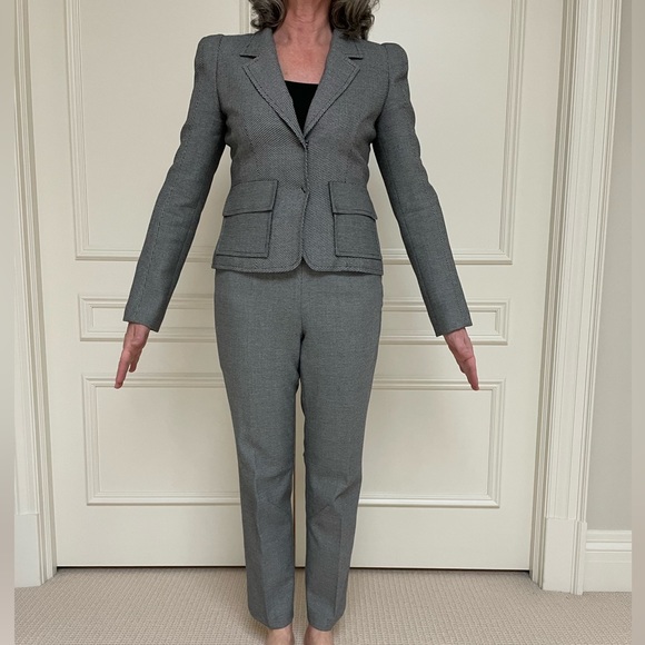 Multi print grey suiting with notched collar, bootcut pants - Picture 2 of 13